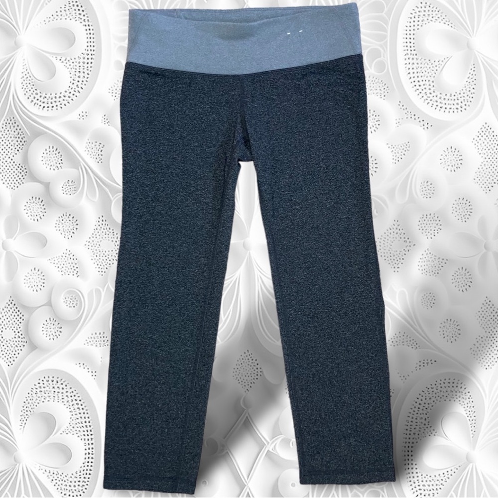 GapFit gfast Capri Legging